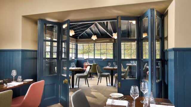 Varrich Restaurant & Bar