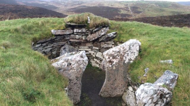 Cairn of Get and Loch Stemster Walk